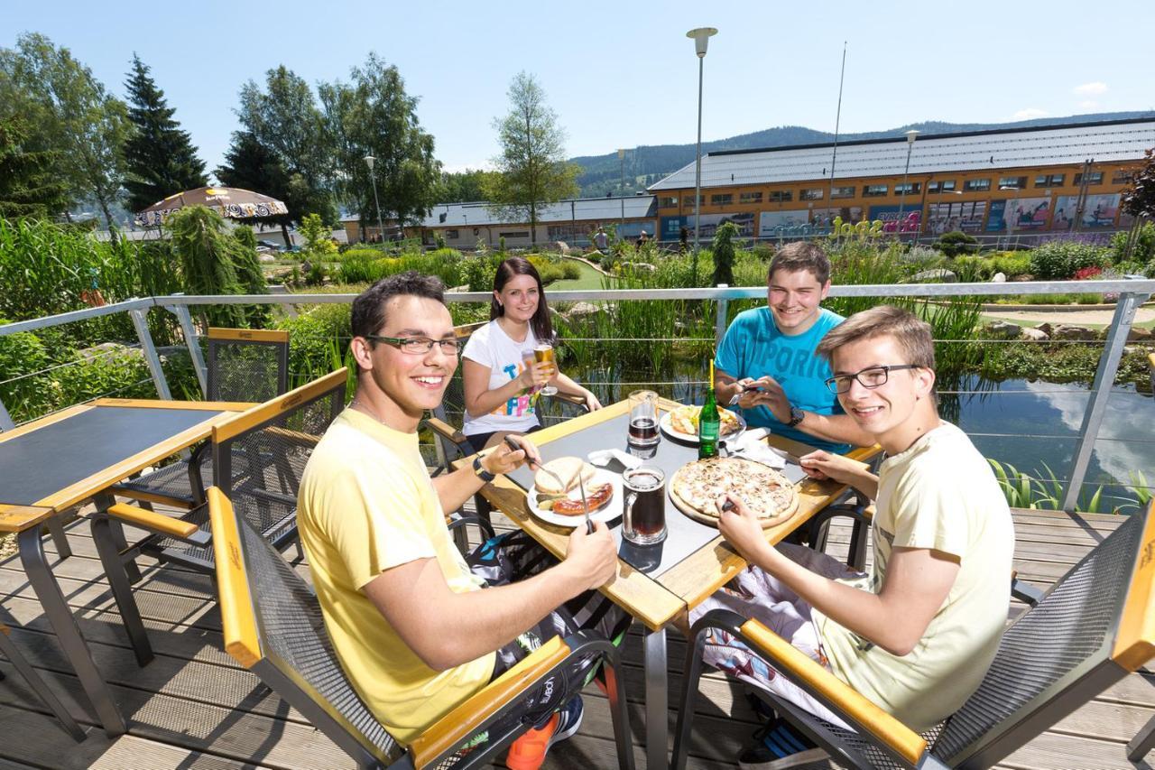 Rekreacni Domek Kobylnice Lipno リプノ・ナト・ヴルタヴォウ エクステリア 写真